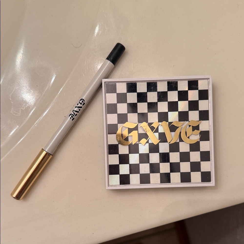 Women Makeup Highlighter - Gold